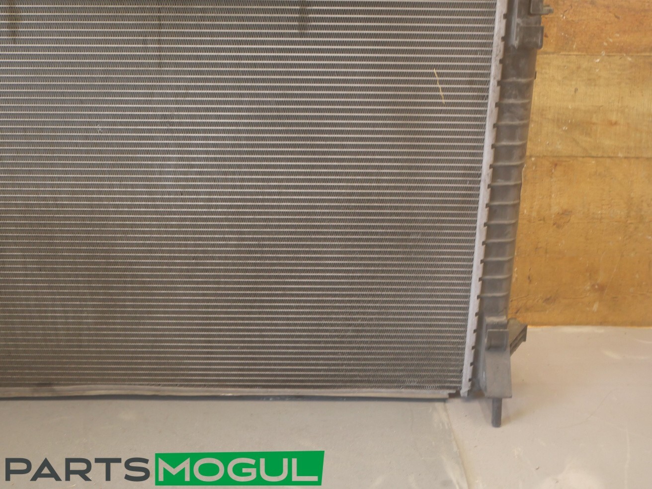 2014-2017 MASERATI GHIBLI 3.0L ENGINE COOLANT COOLING RADIATOR OEM