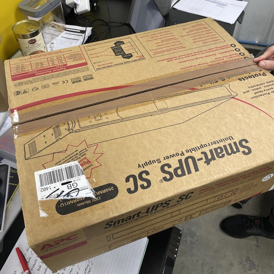 APC SC450RMI1U UPS New in Original Box - Image 4 of 4