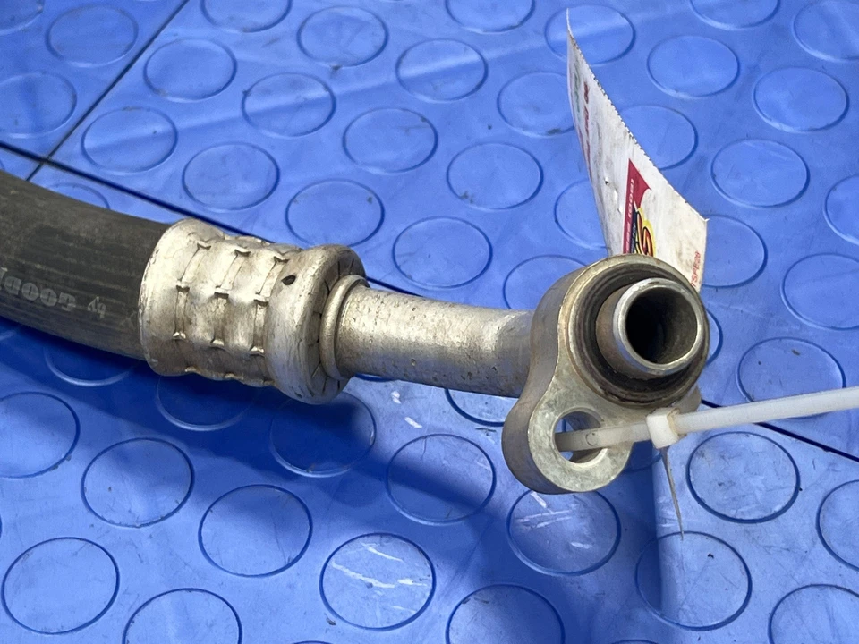 03-06 Chevy Silverado 2500 3500 6,0 L manguera de succión de CA genuina OEM 15187286 Foto 3 de 3