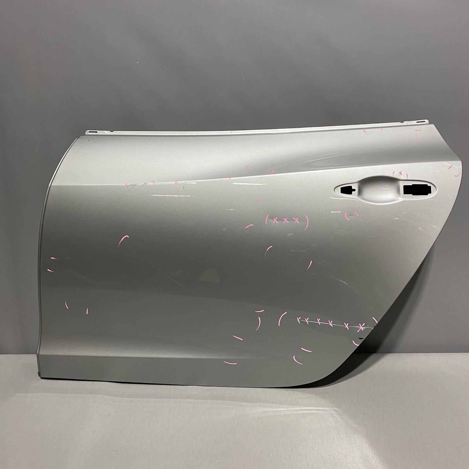 MASERATI QUATTROPORTE DOOR LEFT REAR OEM 2014 2015 2016 2017 2018