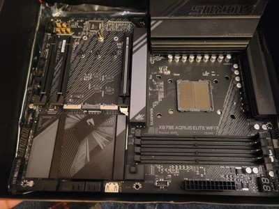 GIGABYTE X870E AORUS ELITE WIFI7 AM5 DDR5 ATX 
