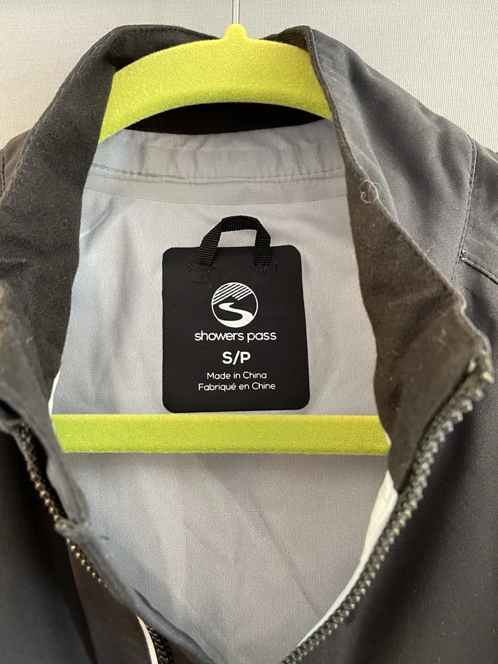 Showers Pass Men’s Cloudburst Jacket Small (Fits Women Small/Medium) NWT - Image 4 of 4