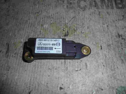 Airbagsensor Airbagsteuergerät  Mercedes S W220 2208204426 (08) BOSCH 002079