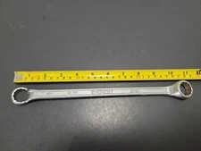 Everest 3/4" x 25/32" Offset Box End Wrench 12 Point SAE No.121 