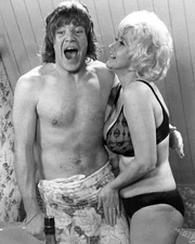 Robin Askwith & Liz Fraser [1040657] 8x10 photo (+ other sizes inc Poster)