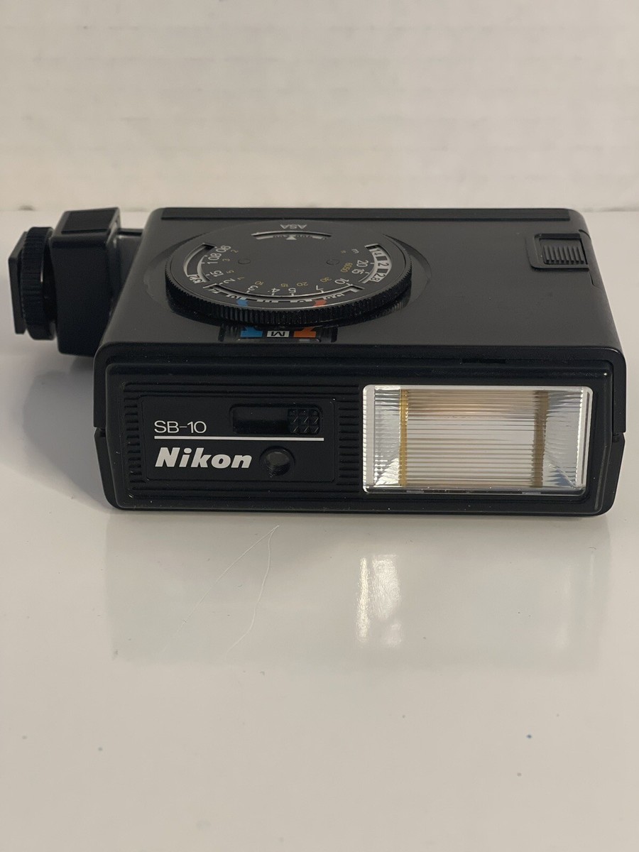 Nikon SB-10 Speedlight Shoe Mount Flash UNTESTED FOR PARTS!!! READ  DESCRIPTION!