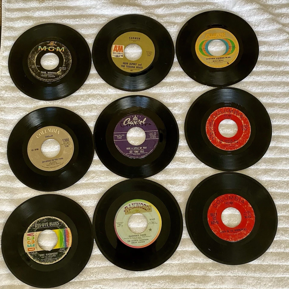 45RPM 7” Record Lot. Various Genres Labels And Condition. 50s-70s Good To VG+ - Imagem 2 de 4