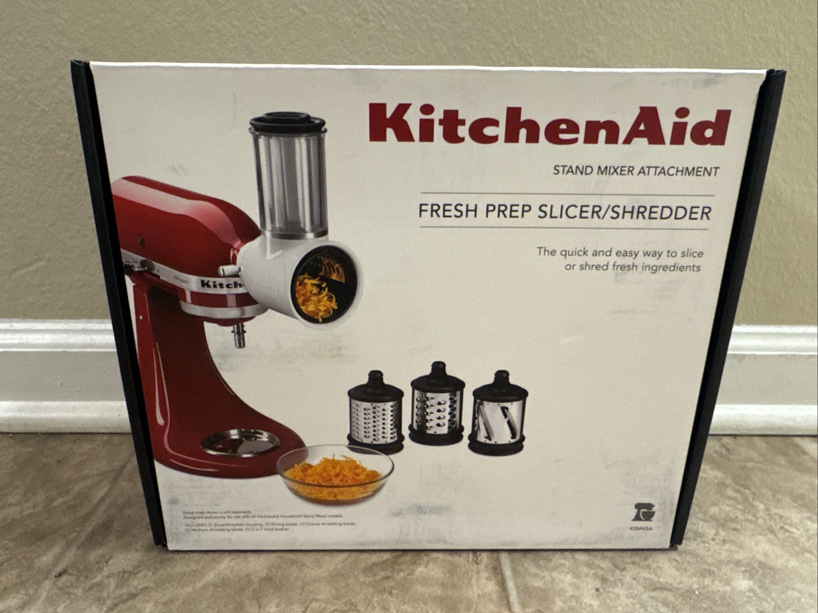 NEW IN BOX KitchenAid Stand Mixer Attachment Slicer/Shredder