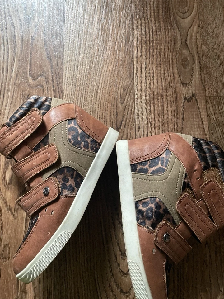 Zapatilla deportiva alta vintage Y2K marrón leopardo talla 38 Isabel Marantz Foto 4 de 4