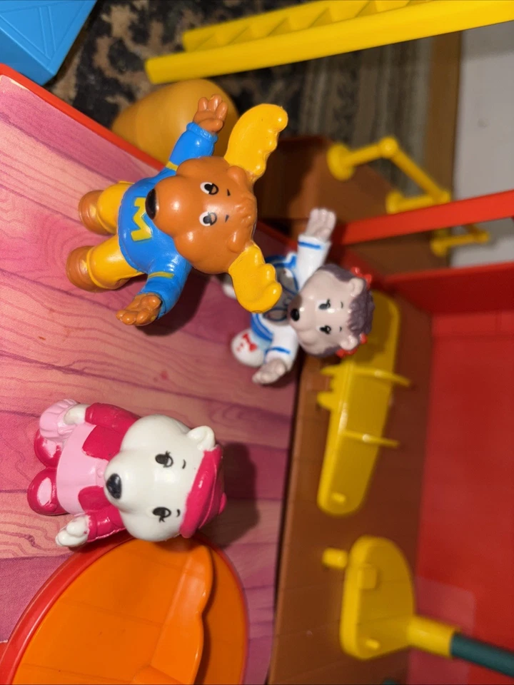 249Inv Tomy Get A Long Gang Caboose Usado 1984 Peluche Patinadores Simon & The Chipmunks Foto 3 de 4