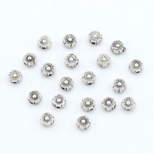 Antiqued Silver Style Metal Flower Beads Finding Jewelry Crafting 20 Pieces