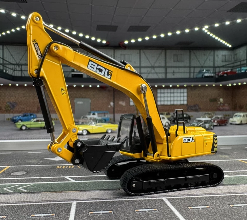 1:76 Yellow JCB Construction Excavator Digger Model Diecast Metal - Image 2 of 4
