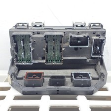 OEM Jeep Wrangler JK 3.8L TIPM Fuse Box Power Module 2007-2011  JK237202F9 As-Is