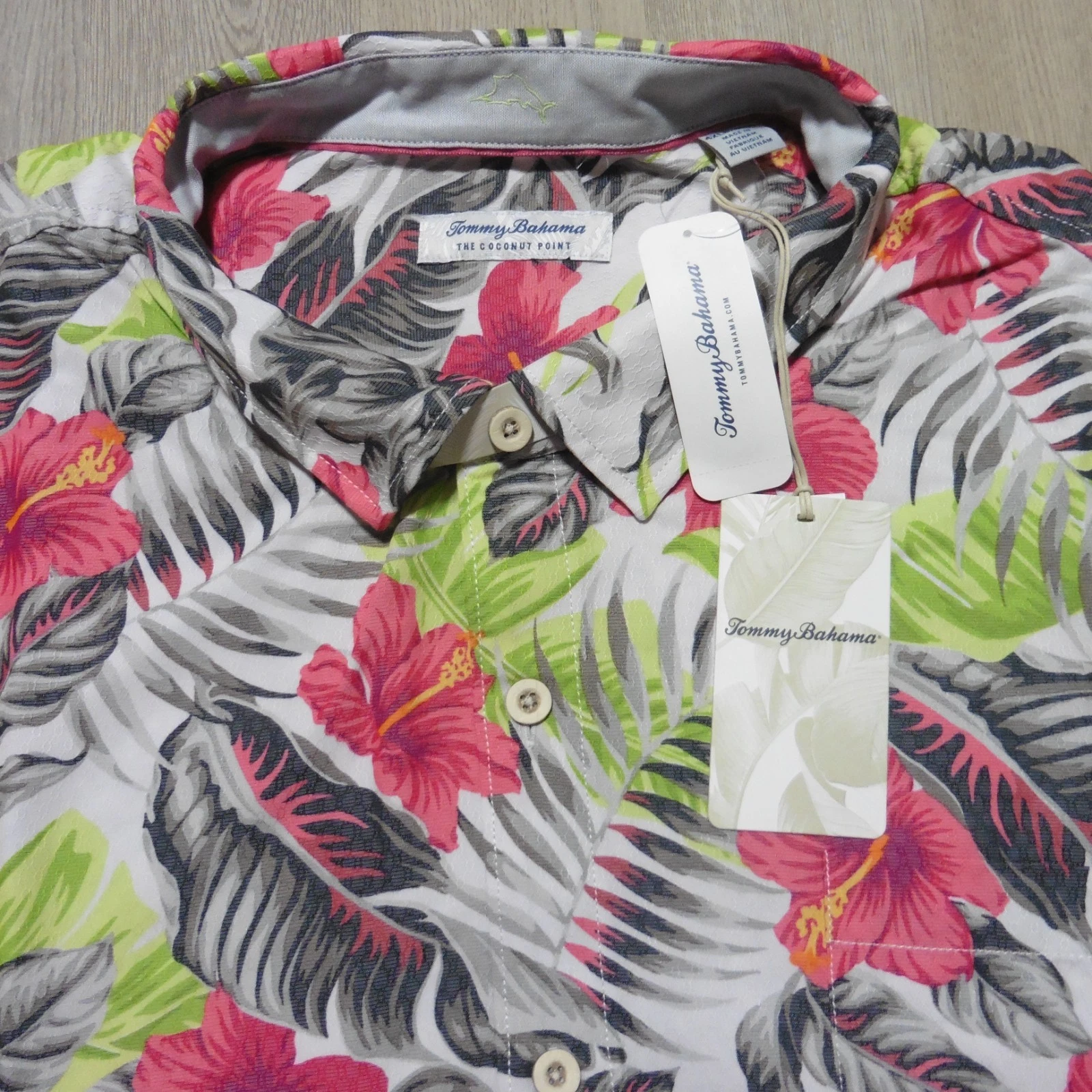 TOMMY BAHAMA Mens 4XLB 4XL BIG & TALL COCONUT POINT HAWAIIAN SHIRT HIBISCUS
Opens in a new window or
