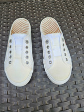 TAOS women's size 7 shoes EZ Soul Sneaker Mules white canvas slip ons READ