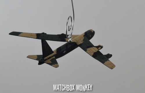 Stratofortress B-52 Diamond Lil Bomber Vietnam War Christmas Ornament Airplane - Picture 10 of 11