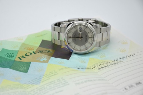 Rolex Datejust 36mm Steel Silver Tuxedo Dial 36mm Oyster Men's Watch 116200 2006 - 第 10/10 張圖片