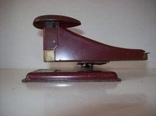 Ancienne agrafeuse des années 50-60 -  VINTAGE et qui fonctionne