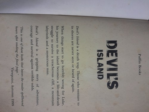 Cliffhangers #1 Devil's Island Vintage 1999 Paperback Book Horror Adventure Rare - Picture 4 of 5