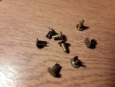 5/32" (4mm) x 5/16" (8mm) Latón Bifurcado Chapado Acero Remaches Cabeza Ovalada Cantidad 8