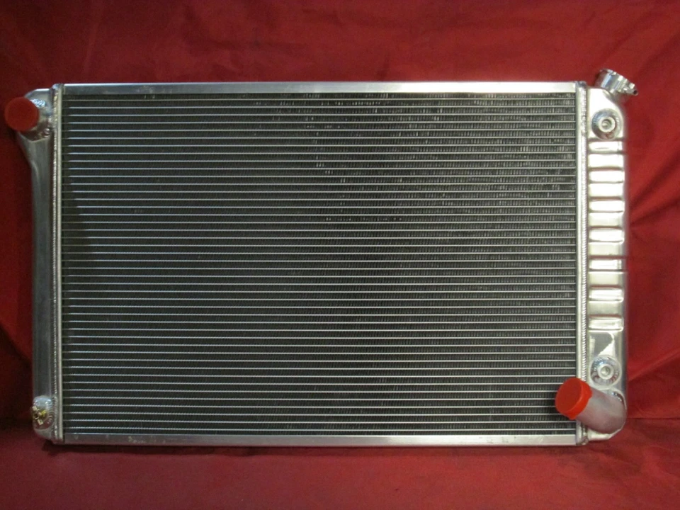 Bonneville Catalina GP Aluminum Radiator Pontiac 389/400/42/428 Automatic Foto 2 de 4