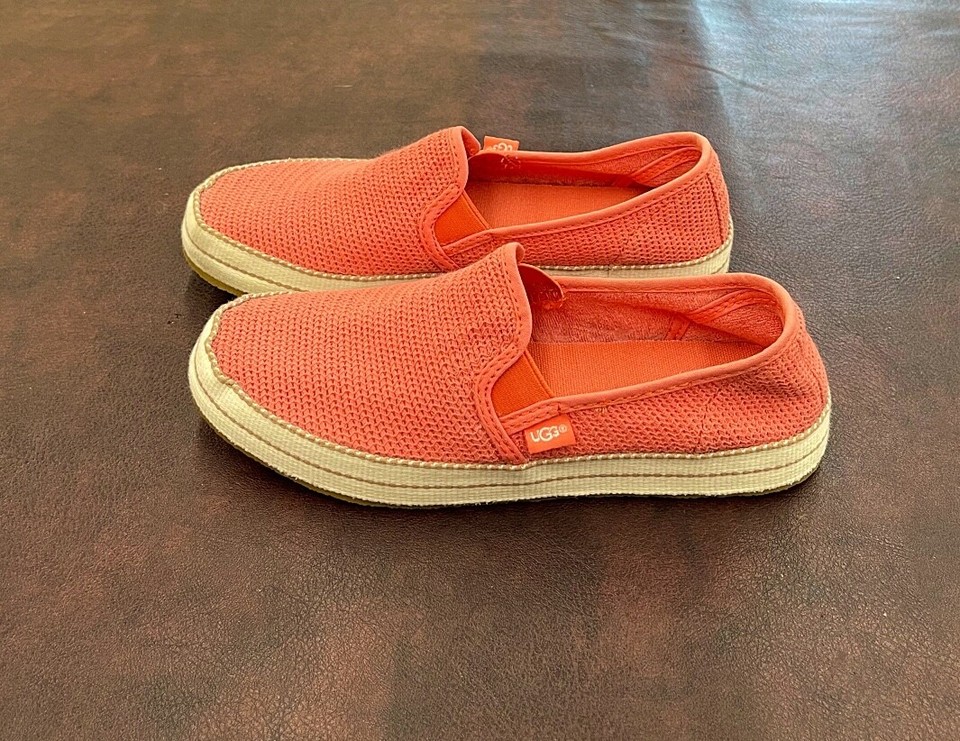 UGG Seashell Size 6 Sneakers Shoes