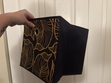 Black Gold Leaf Pattern Decorative Storage Or...