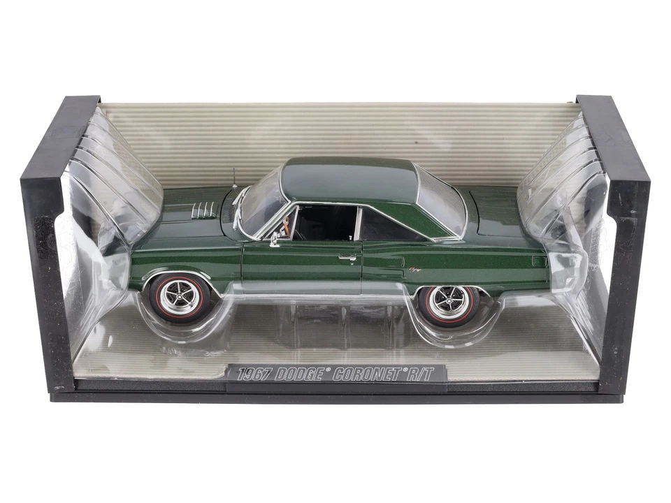 Highway 61 50282 1:18 Scale Green 1967 Dodge Coronet R/T Die-Cast Collectibles - Image 2 of 4