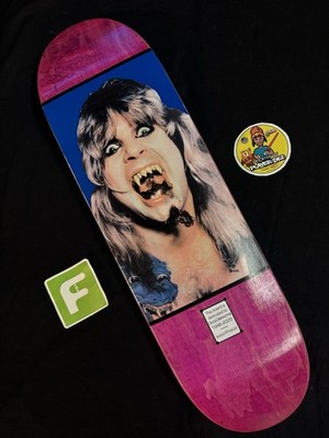 スケートボード ozzy Ozzy x Dogtown Limited Edition Dropping Thursday December 8th at