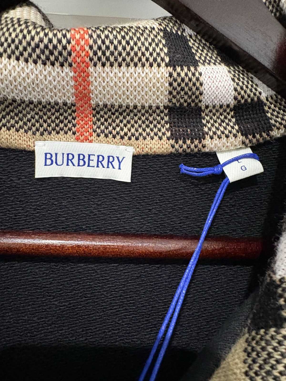 Burberry Mens Sweatshirt. Large. Checked Collar Half Zip Sweatshirt. RRP: £900 image 4