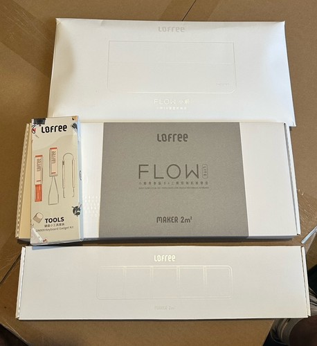 Lofree Flow Lite keyboard, carrying case, wrist rest and gadget kit