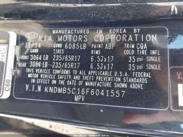 Used Upper Grille fits: 2015 Kia Sedona upper chrome surround moulded black gril - Imagem 4 de 4