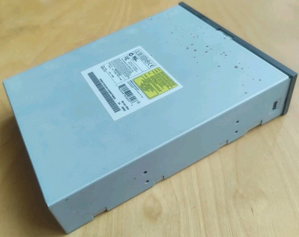 BenQ Corporation DW1620-2C3 IDE DVD±RW Burner, Internal Optical Drive, Tested - Image 4 of 4