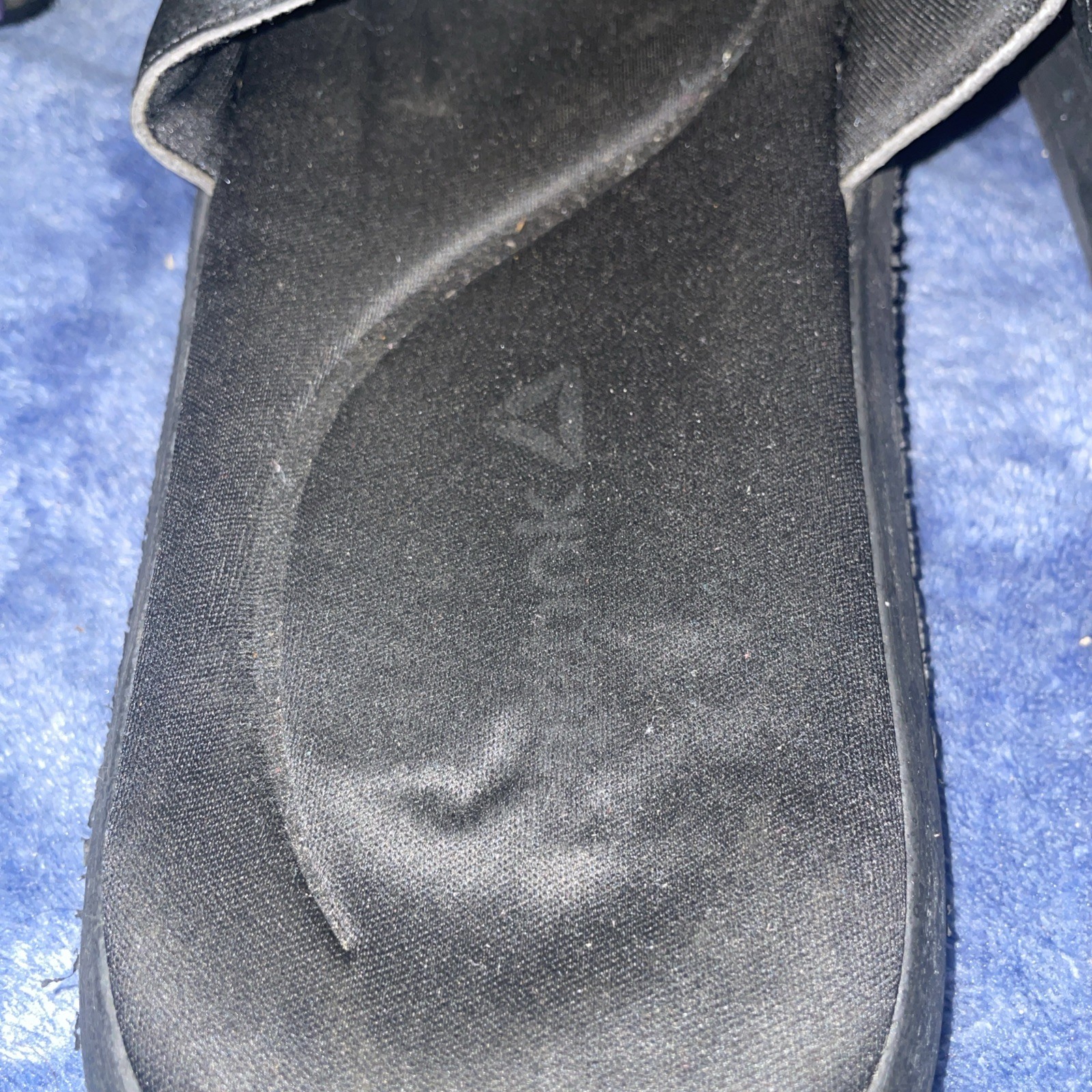 Redbox Black Slides Size 11 thumbnail 9