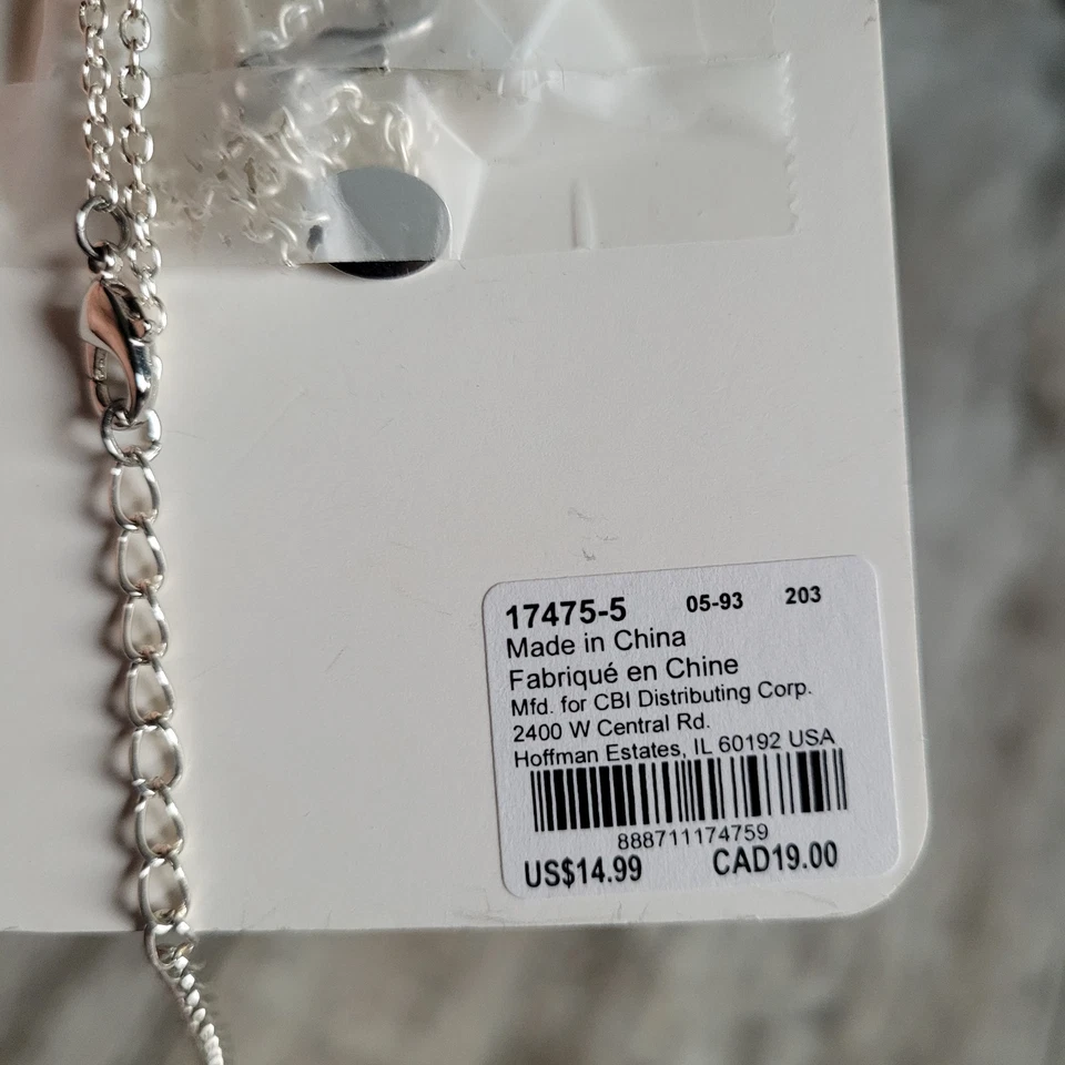 Collares Claire's 2 Piezas Best Friends Tono Plateado Corazón Brilla en la Oscuridad Azul Foto 4 de 4