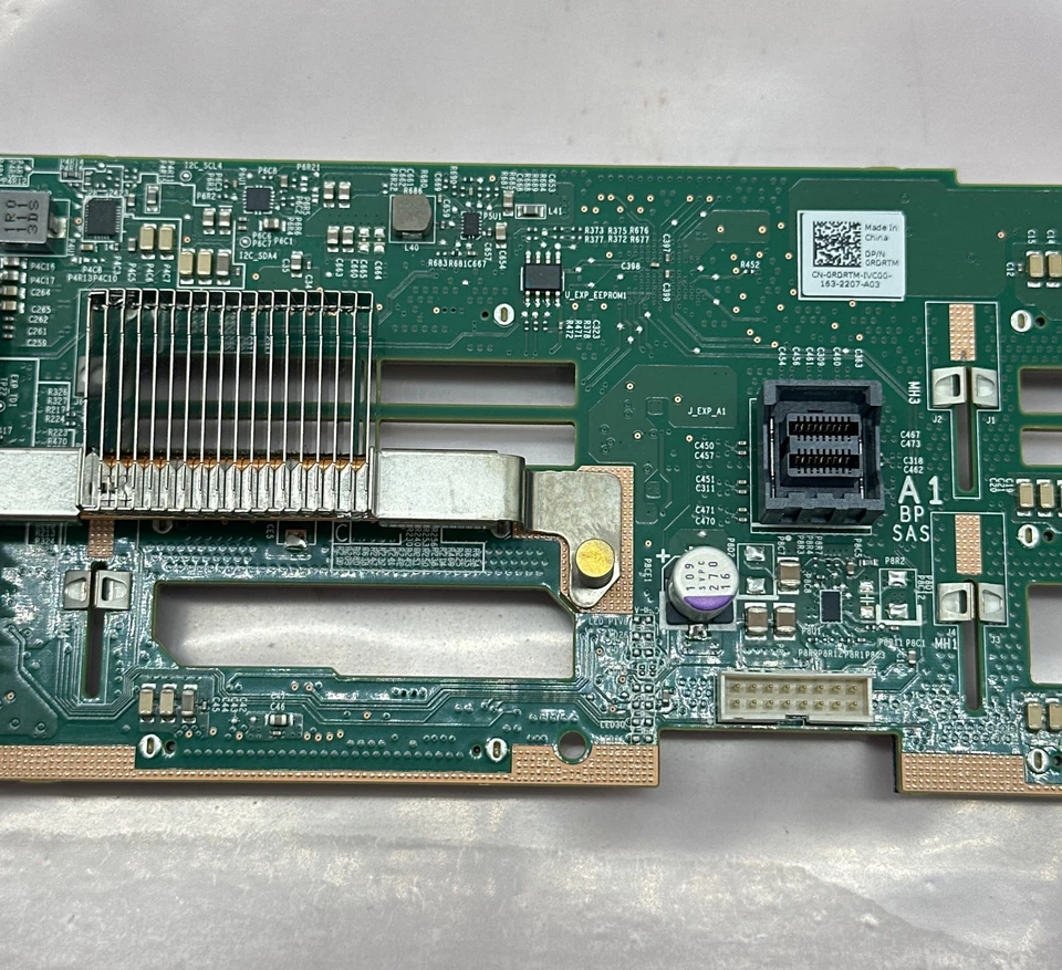 Dell DP/N0RDRTM 12x Bay Hard Drive Backplane  - Image 4 of 4