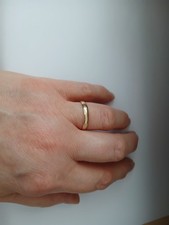 9ct Gold Wedding Ring Band Size S1/2 hallmarked