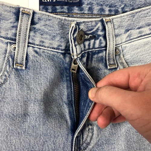 Levis 502 Jeans Mens 29x32 Taper Fit Made & Crafted Selvedge Low Rise Light Wash - Picture 4 of 21