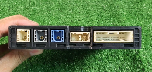 Lexus GS-F GSF 2018 Tranceiver Controller Module 86740-30290 Oem Used: Fits GS - Picture 5 of 12