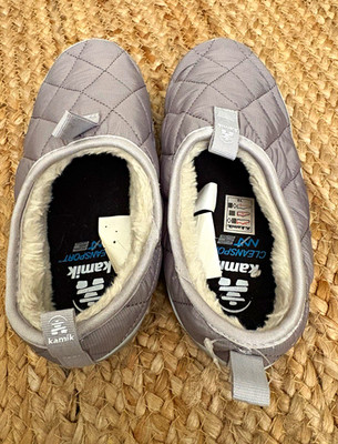 Kamik Puffy Quilted Slip-On Slippers Faux Fur Lined Gray Women s US 6 EU 37