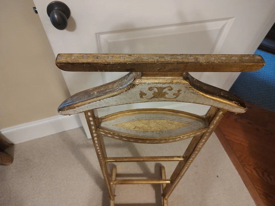 RARE Antique 1920's Italian Wood Gesso Gold Leaf Painted Valet Stand Butler - Image 2 of 4