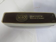 VINTAGE LE-BO MAGNETIC RECORD CLEANER - BROWN VELVET