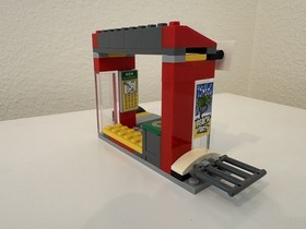 LEGO CITY: Bus Station (60154)- w/ Instructions 