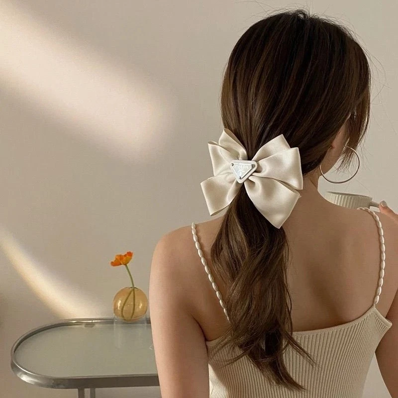 Lazo de cinta accesorios para el cabello vintage Prada Foto 3 de 4