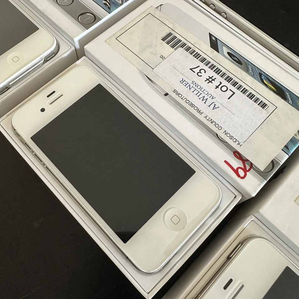 Smartphone Apple iPhone 4s 16GB Blanco A1387 - Nuevo Caja Abierta - Se Vende Individualmente Foto 4 de 4