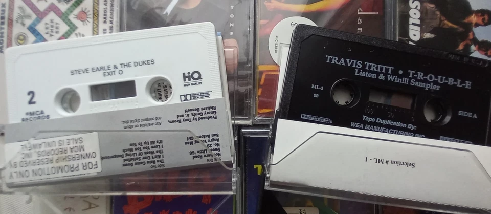 11 vintage COUNTRY folk 80s 90s CASSETTES mostly SEALED M- some RARE PROMOS - Image 4 of 4