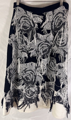 ST JOHN Navy Blue Rayon and White Tweed Skirt Rose Pattern Marked as 8 (M)