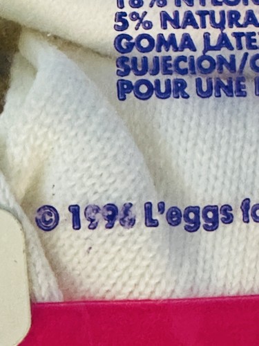 Vintage Leggs 6 Pair Bobby Socks White New 1996 size 7-1 1/2 - Picture 6 of 6