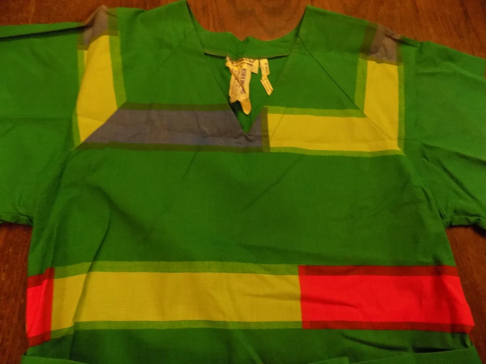 Vestido De Colección FAB Marimekko Suomi Finlandia VERDE Geométrico Corbata Años 70 S Falda Plisada Foto 2 de 4