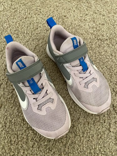 Nike Down-shifter Girls sneakers dusty rose/ grey Size 11.5C